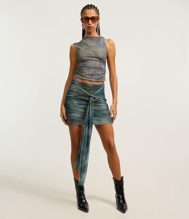 Blusa em Tule com Drapeado e Estampa Abstrata - 2