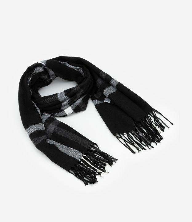 Cachecol em Tricô com Estampa Xadrez e Franjas - 1