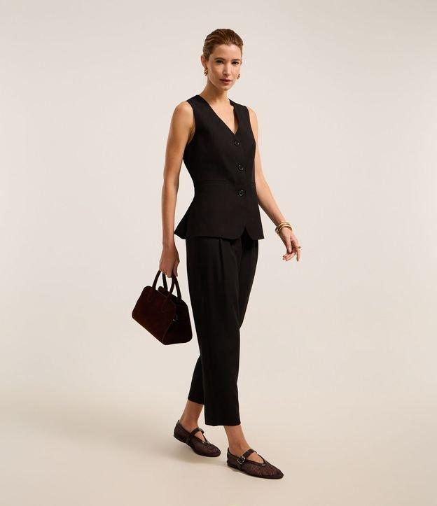 Calça Reta Alfaiatada com Passantes e Pregas - 2