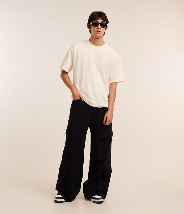 Calça Mega Baggy em Sarja com Bolso Cargo - 1