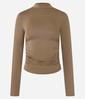 Blusa em Microfibra com Franzido e Gola Alta