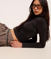 Blusa em Microfibra com Franzido e Gola Alta - 2