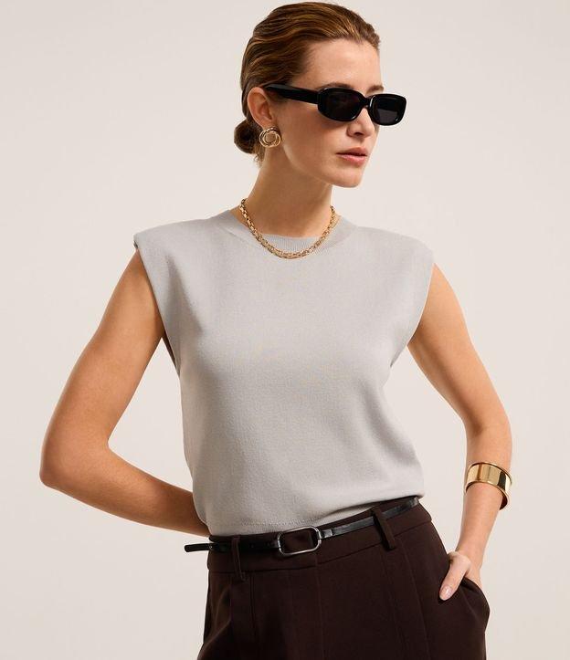 Blusa em Tricô com Barra Ajustada - 2