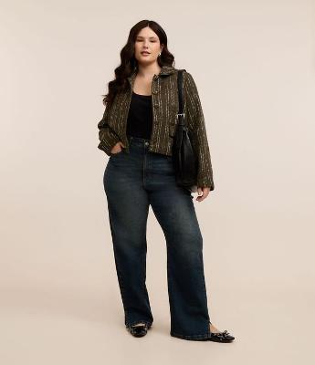 Calça Reta Jeans e Elastano Fenda Lateral Curve & Plus Size