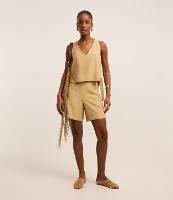 Bermuda em Viscose Twill com Barra Dobrada - 2