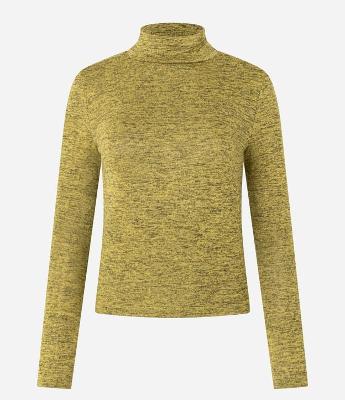 Blusa Texturizada com Gola Alta e Manga longa