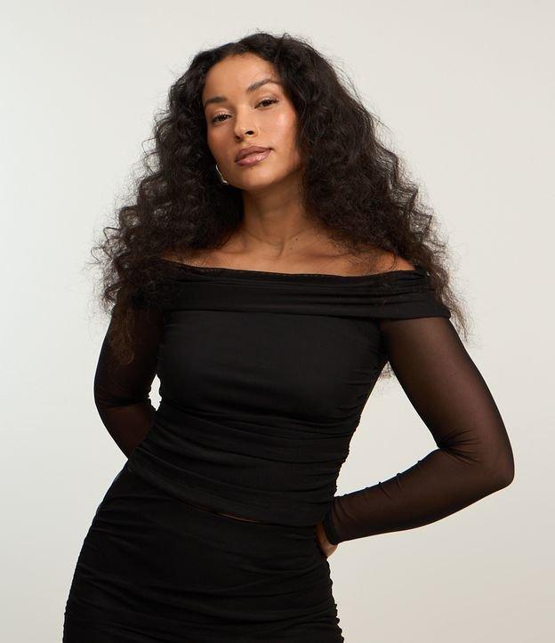 Blusa Ombro a Ombro em Tule com Pala Dobrada - 1