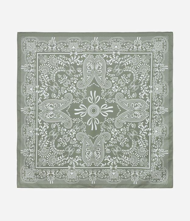 Lenço Quadrado em Cetim com Estampa Paisley - 1