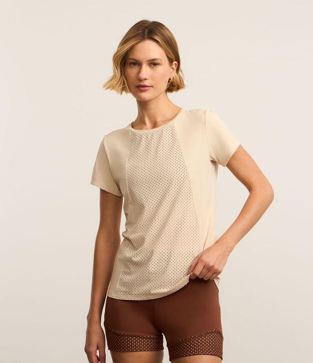 Camiseta Esportiva em Microfibra com Recorte Furadinho - 2