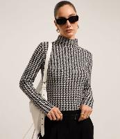 Suéter em Jacquard com Gola Alta e Estampa Pied de Poule - 2