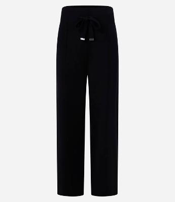 Calça Wide Leg em Tricô com Cós de RIbana e Frisos