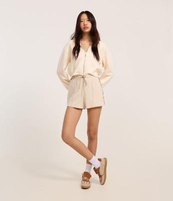 Short Regular em Helanca com Cós Elástico e Cordão Bicolor