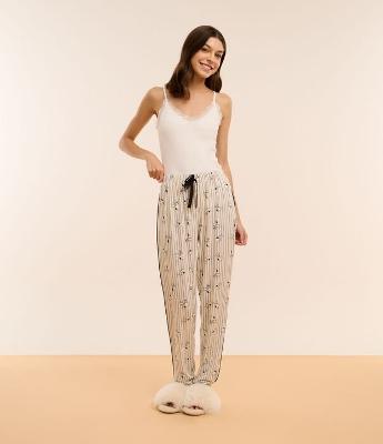 Calça de Pijama com Estampa Snoopy e Punhos Ajustados