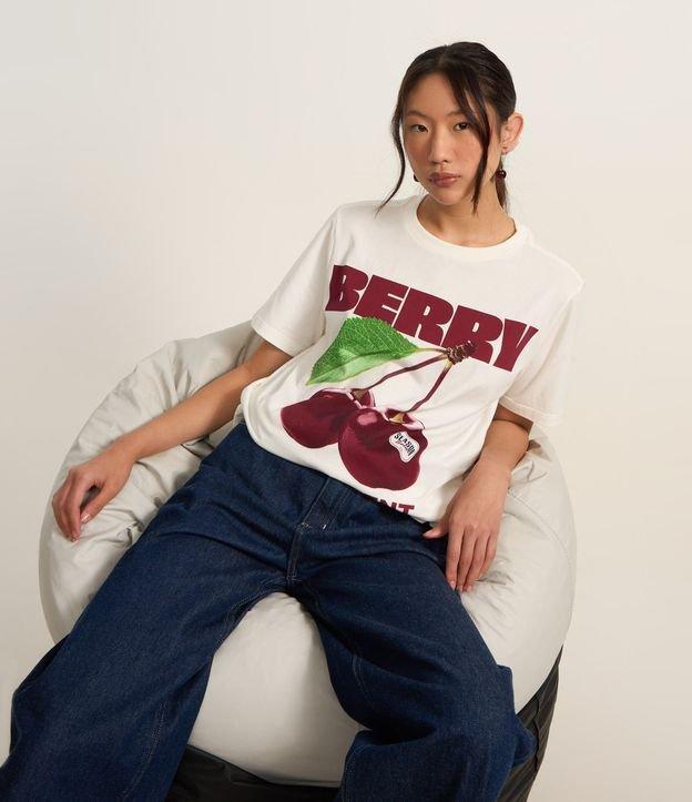 Camiseta Alongada em Algodão com Estampa Berry Suculent - 2