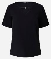 Blusa em Crepe com Fivela na Gola V - 1