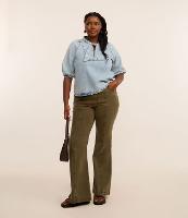 Calça Flare em Sarja com Cós Largo Curve & Plus Size - 3