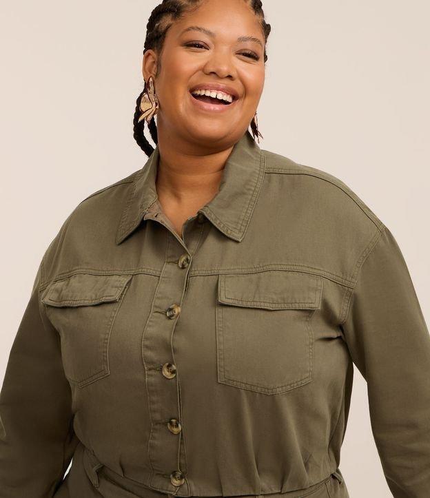 Jaqueta Cropped em Sarja Balonê Curve & Plus Size - 1