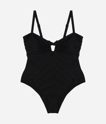 Maiô Canelado com Decote Coração Curve e Plus Size