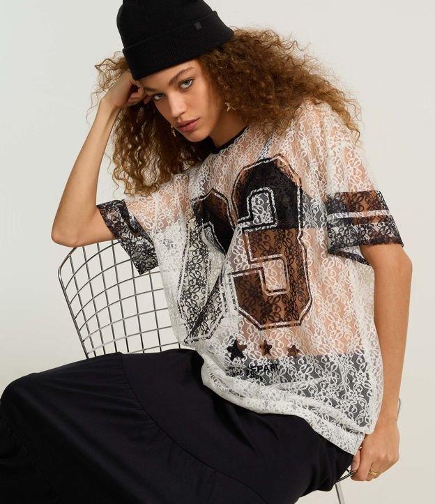 Camiseta Alongada em Renda com Estampa 03 - 1