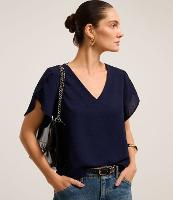 Blusa em Airflow com Manga Tulipa e Decote V - 1