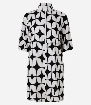 Vestido Curto em Viscolinho com Estampa Geométrica