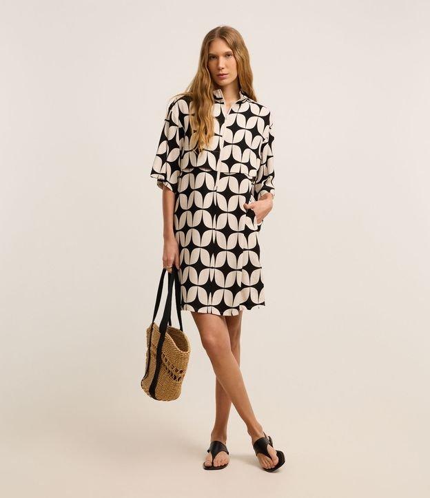 Vestido Curto em Viscolinho com Estampa Geométrica - 2