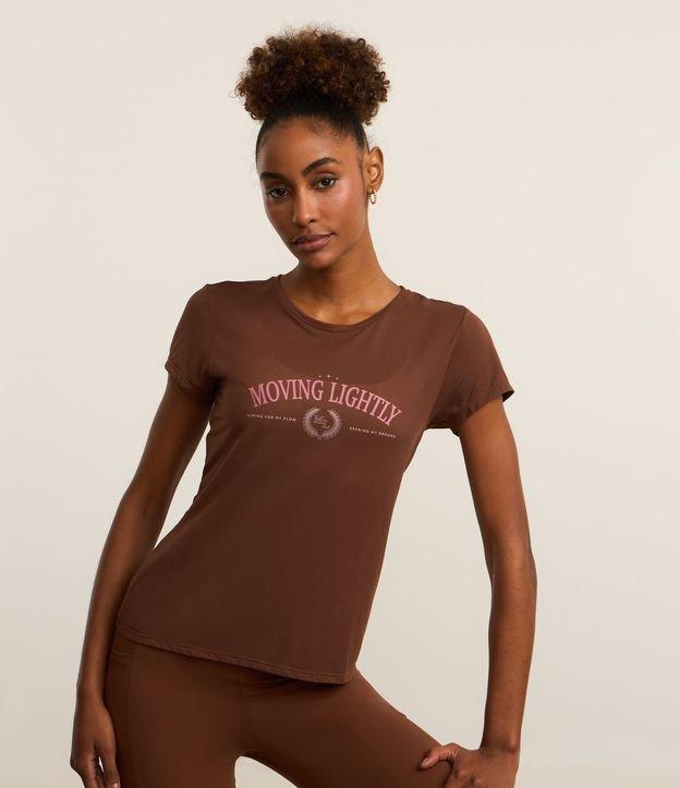 Camiseta Esportiva em Microfibra Furadinha com Estampa Moving - 1