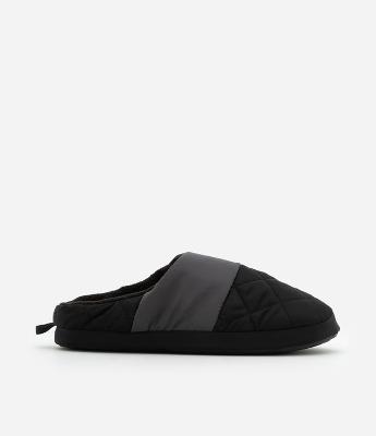 Pantufa Chinelo com Textura Matelassê