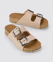 Chinelo com Sola Alta e Duas Tiras Largas e Fivelas - 1