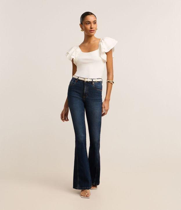 Calça Flare em Jeans com Lateral Transpassada - 2