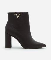 Bota de Couro com Cano Baixo com Detalhe Lateral Contrastante - 1