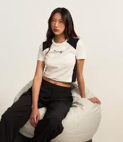 Blusa Baby Look em Algodão com Recortes Contrastantes - 2