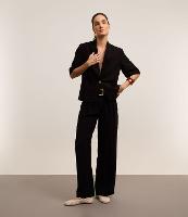 Calça Pantalona Alfaiataria Cintura Alta em Viscose com Pregas - 2