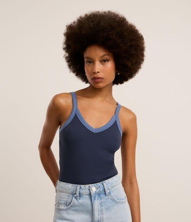 Blusa de Alça em Ribana com Detalhes Contrastantes - 1