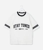 Camiseta Infantil em Malhão com Lettering Stay Tuned - Tam 5 a 14 Anos - 1