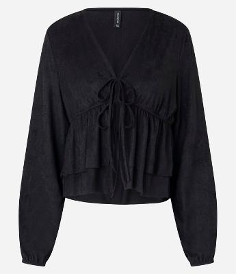 Blusa Bata em Suede com Amarração e Babados