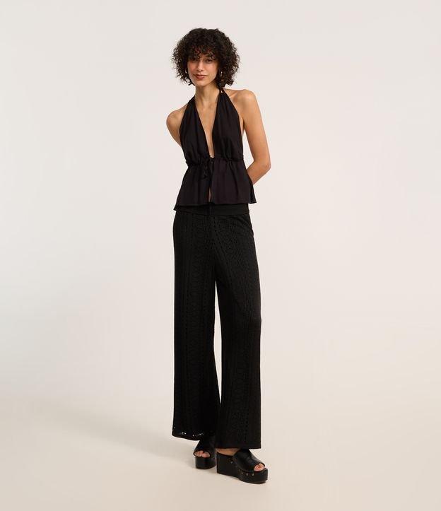 Calça Reta em Tricô com Ponto Aberto e Cintura Alta - 2