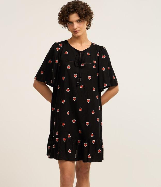 Vestido Curto em Viscolinho com Bordado Coração - 1