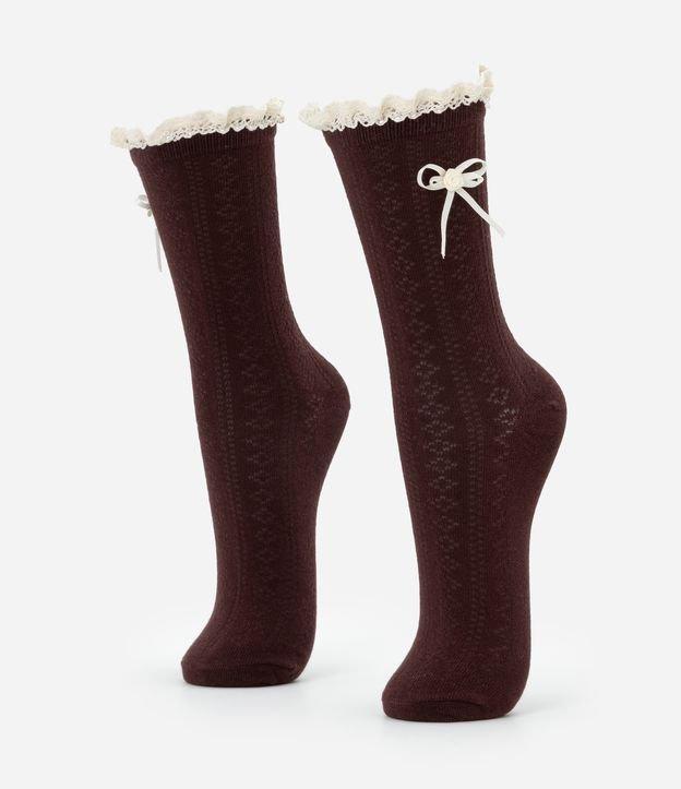 Meia Cano Alto em Algodão Texturizado com Babadinhos e Lacinho Aplicado - 1