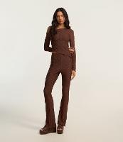 Calça Flare Texturizada com Frufru na Barra - 2