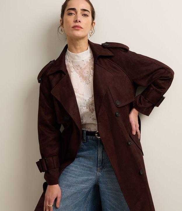 Trench Coat com Cinto Afivelado e Fivela no Punho - 2
