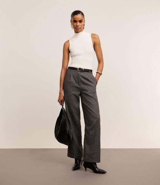 Calça Alfaiataria Reta em Polivelour com Cintura Alta - 2