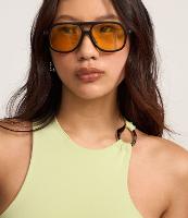 Blusa em Microfibra com Aviamento no Ombro - 2