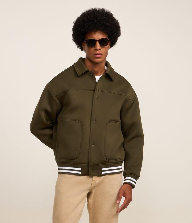 Jaqueta Bomber Tech com Detalhes Contrastantes - 1