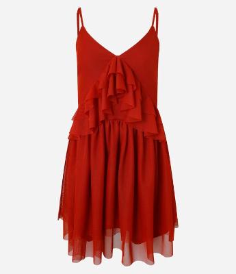 Vestido Curto em Tule com Babado e Saia Sobreposta