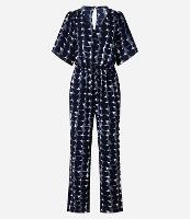 Macacão Airflow com Decote em V Amarração e Estampa Geométrica - 1