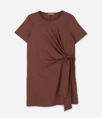 Vestido Curto com Amarração na Lateral Curve & Plus Size