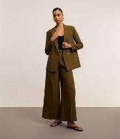 Calça Wide Leg em Alfaiataria com Pregas e Cinto - 2