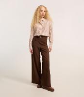 Calça Pantalona em Alfaiataria com Cintinho e Fivela - 1