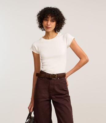 Blusa Curta em Suedine com Cava Raglan